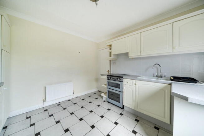 2 bed Detached Bungalow for sale Image 6