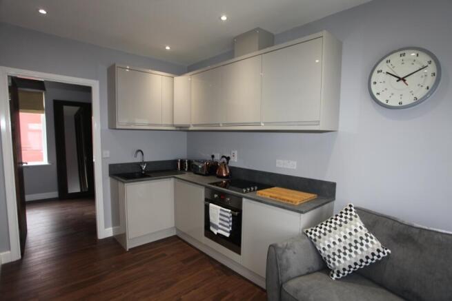 1 bed Flat to rent Image 4