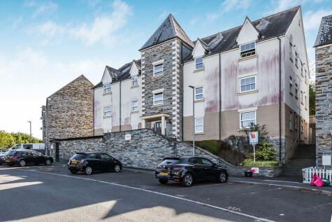 Grassmere Way, Saltash. Beautifully Presented Two-Bedroom Apartment with Allocated Parking - super stylish!