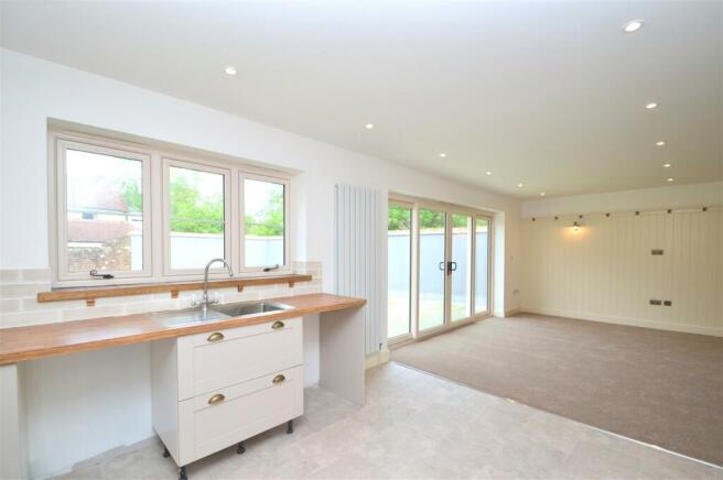Kitchen to Lounge