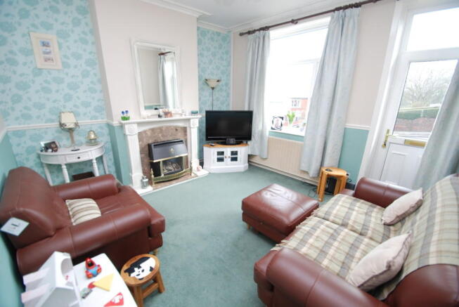 Photo 3