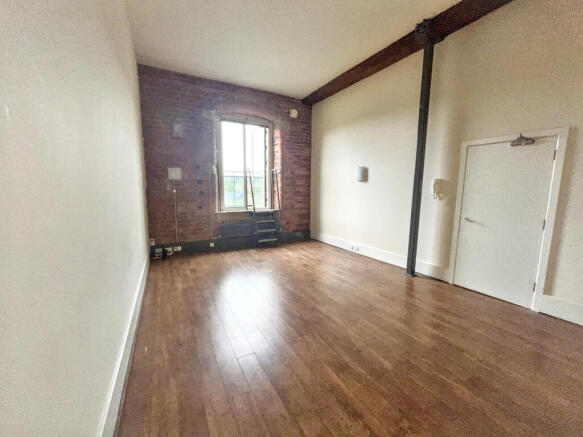 1 bed Flat for sale Image 6