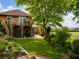 51, Pear Tree Lane, Newbury RG14 2LU