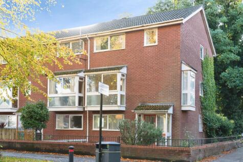Avenues Court, Hull