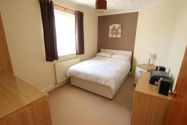 3 bed Semi-Detached for sale Image 11