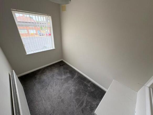 3 bed Semi-Detached to rent Image 12