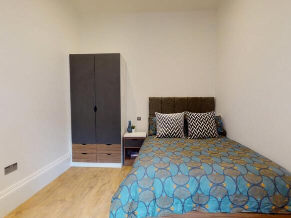 1 bed Apartment to rent Image 10