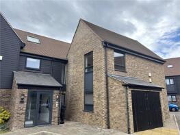 Flat 3, 1, Roman Way, Margate CT9 5FP