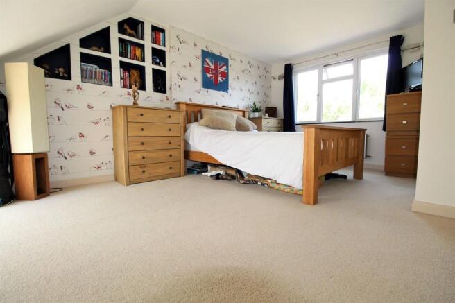 Photo 9