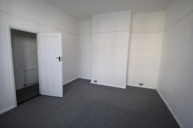 Laburnum Grove, Portsmouth, Hampshire, PO2 photo 3
