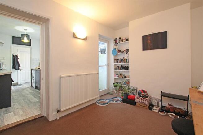 44CS - Dining room.jpg