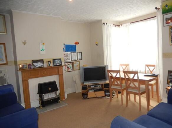 Living/Dining Room