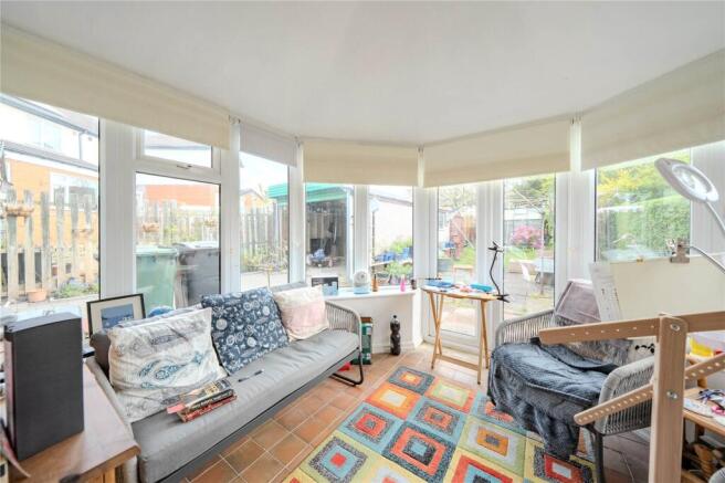 3 bed Semi-Detached for sale Image 8