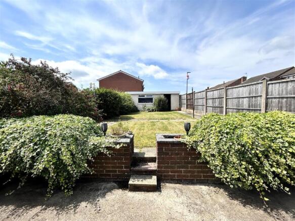 garden.JPG