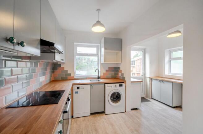 best agent in ecclesall 6