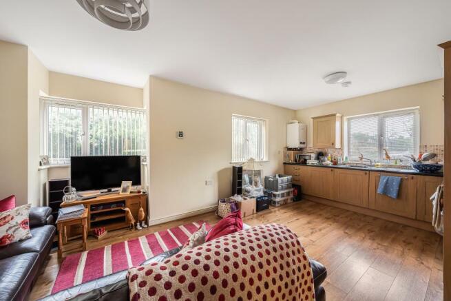 Living/kitchen