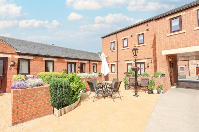 1 bed Apartment for sale Image 5