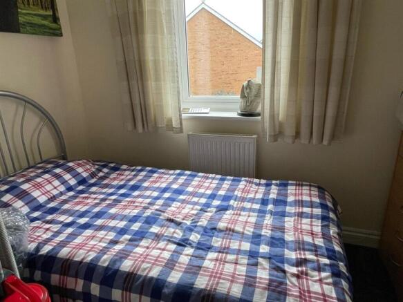 Bedroom,.,,.jpg