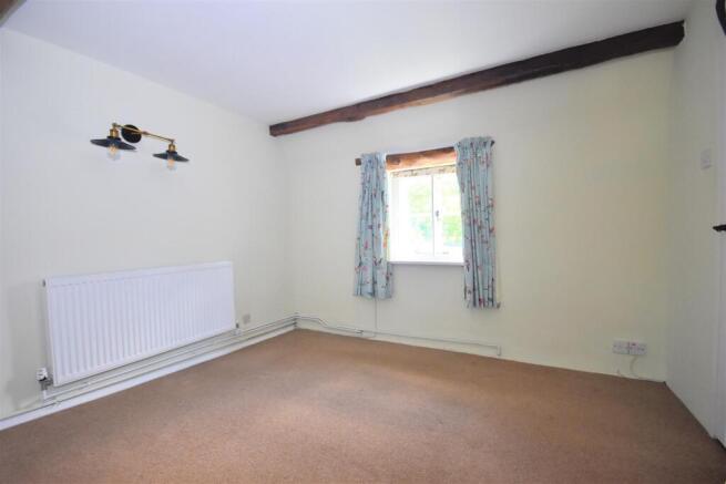 Bedroom.1.jpg