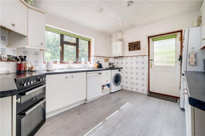 3 bed Bungalow for sale Image 5
