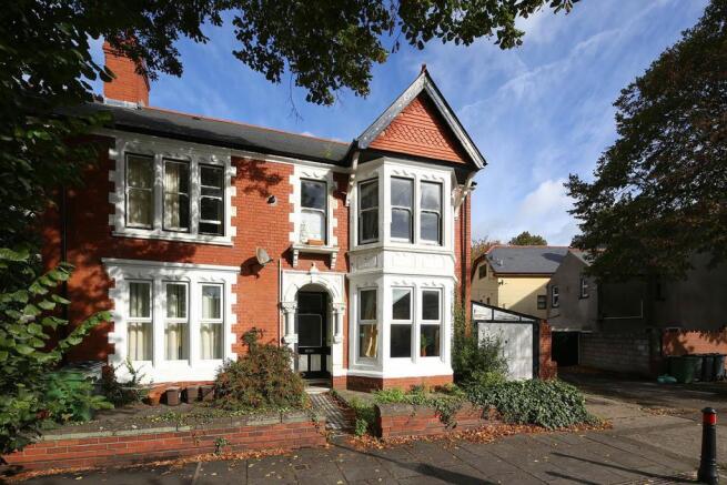 277a Albany Rd 0933.