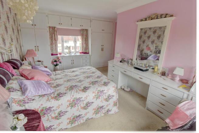 Highfields Road, Witham, CM8 (14)