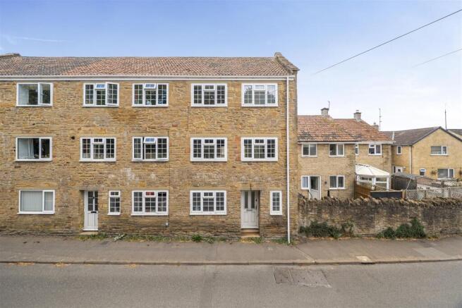 33 Hamdon Close