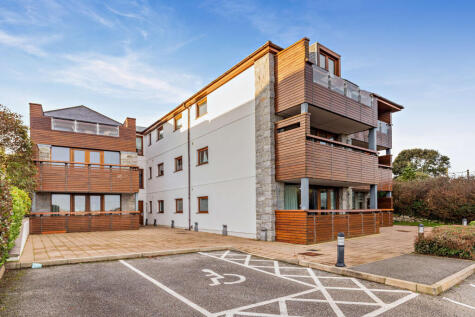Arvor, West Bay, Maenporth Road, TR11