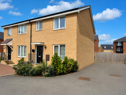 Hollyhock Way, Biggleswade