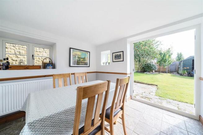 Dining Room.jpg