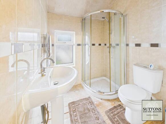 Family bathroom