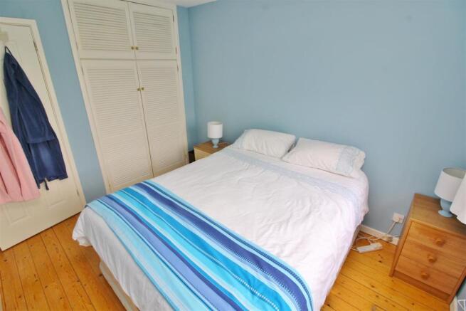 22 Bed 1.JPG