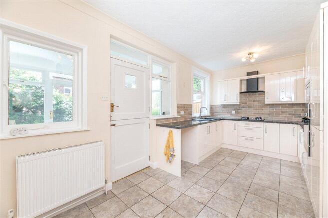 2 bed Semi-Detached for sale Image 6