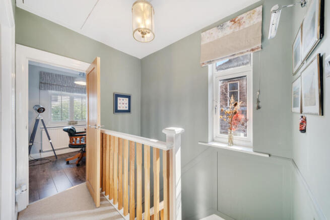 35 STETCHWORTH ROAD-2.jpg