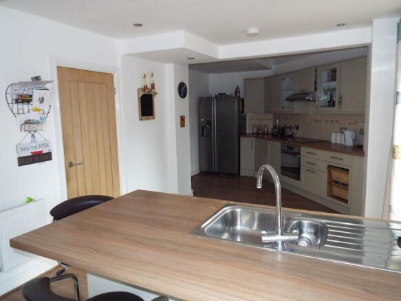 Refitted Kitchen Din