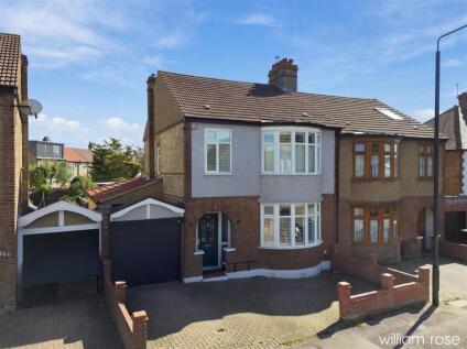 The Avenue, Highams Park