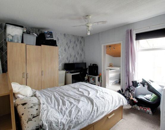 Bedroom 1 (Double)