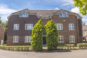 19, Cranwells Lane, Slough SL2 3GW
