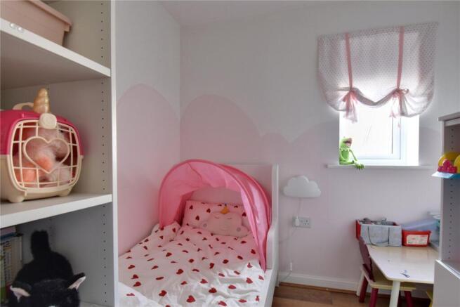 3 bed Semi-Detached for sale Image 12