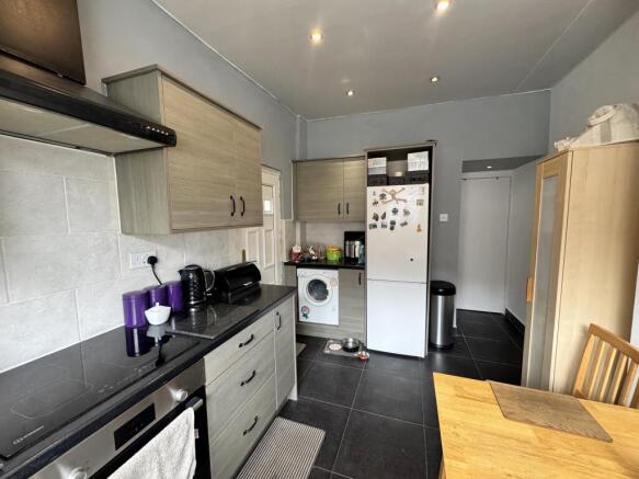 Lonsdale Road, Levenshulme photo 4