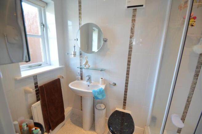 Ensuite shower