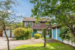 17, Weylea Avenue, Guildford GU4 7YN