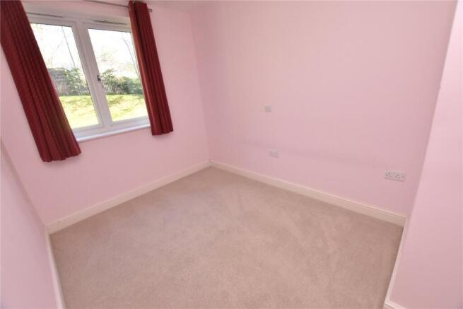 2 bed Apartment for sale Image 10