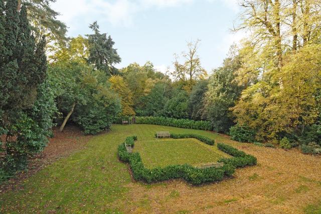 Communal Grounds