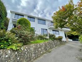 Louantha, Ham Lane, Bristol BS41 8JA