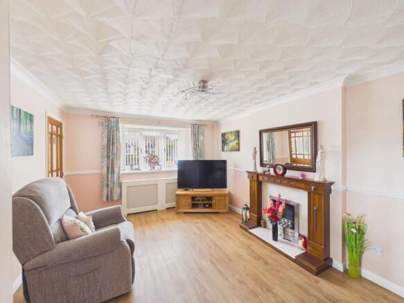 Beech Avenue, Hedon, Hull, East Riding of Yorkshire, HU12 8XJ photo 3