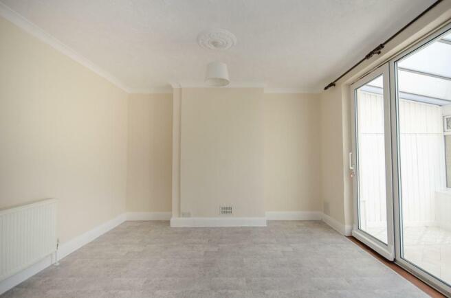 Dining room.jpg