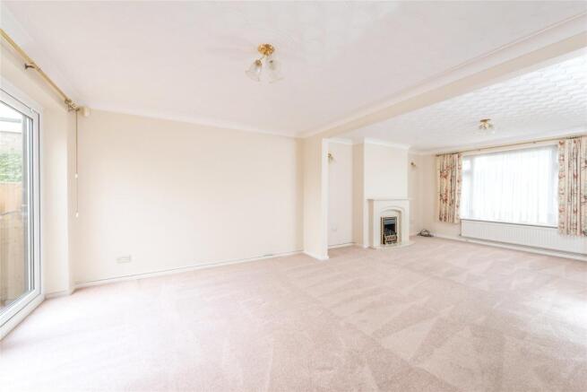 Sitting/Dining Room