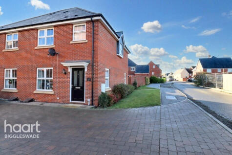 Macmillan Grove, Biggleswade