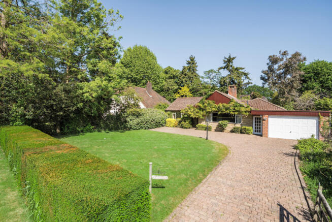 2-68245fece226f-1...